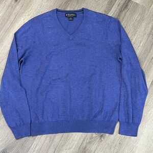 Men’s Brooks Brothers Medium Supima Cotton Navy V Neck Sweater Soft Thin Layer